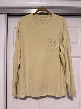 Vineyard Vines | Pastel Yellow Long Sleeve Pocket Graphic Whale Tee L